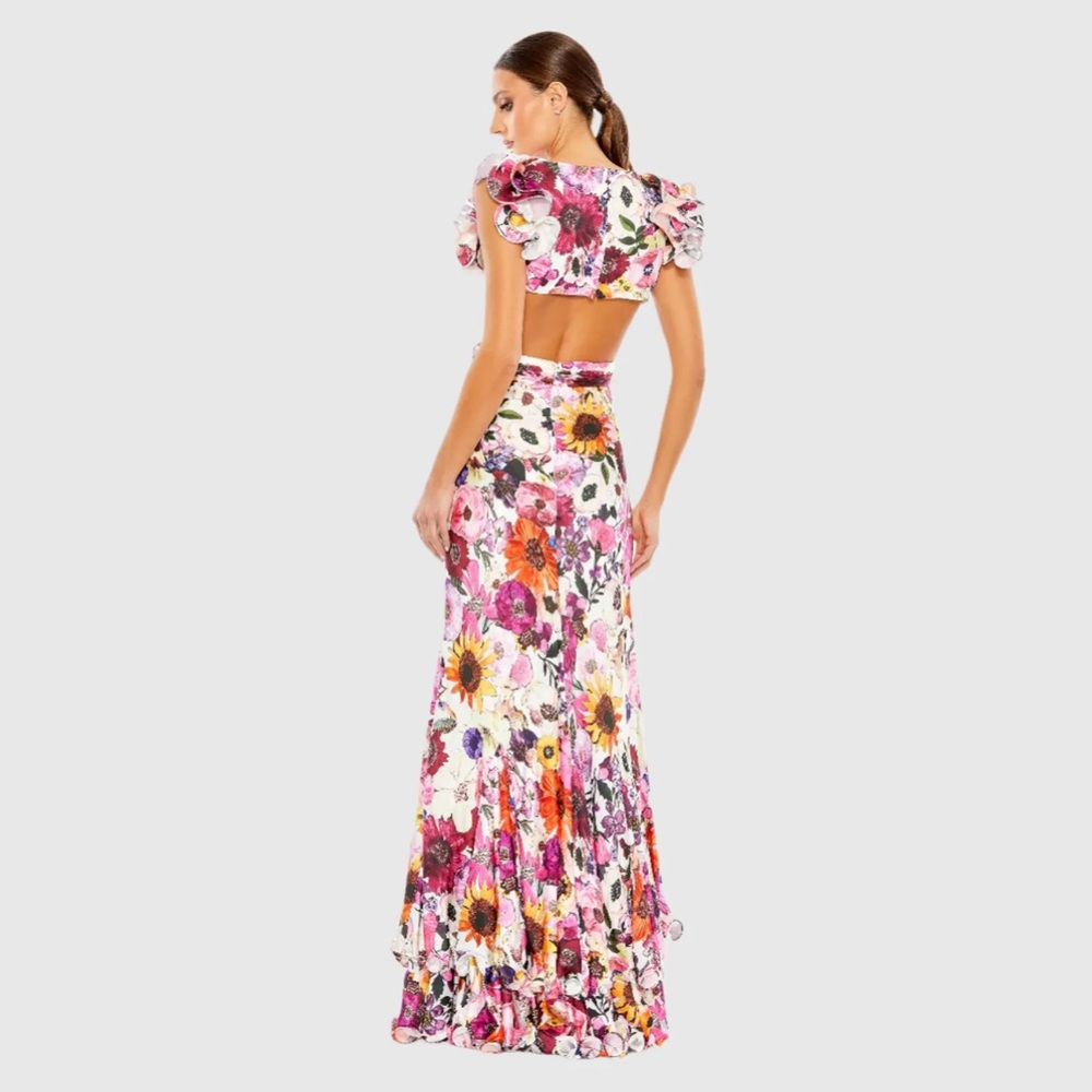 Mac Duggal Women’s Floral Print Ruffle Cut-Out Floor Length Gown